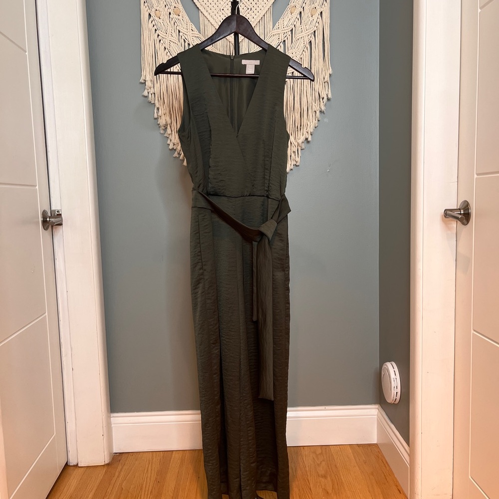 Dark green satin one piece pant suit H&M size small
